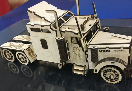 Kenworth-W-900