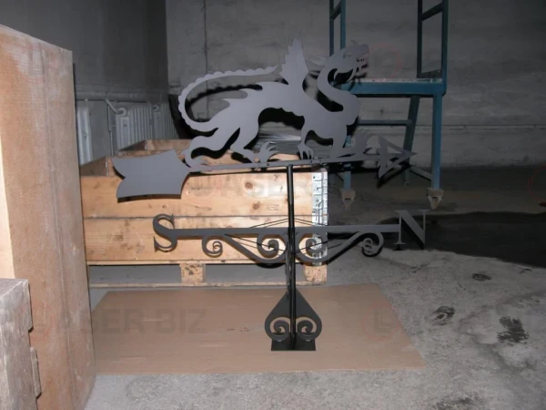 Флюгеры-драконы