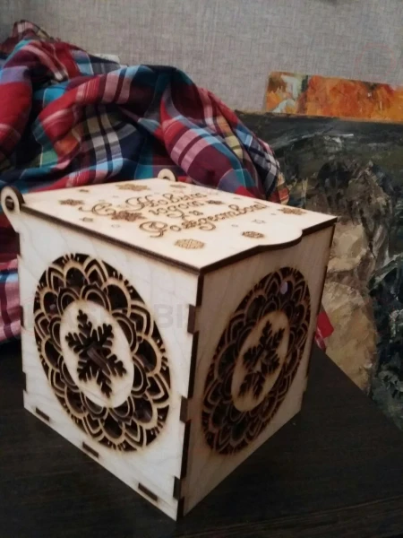 Подарочная коробка из фанеры