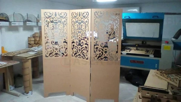 Biombo modelo 01