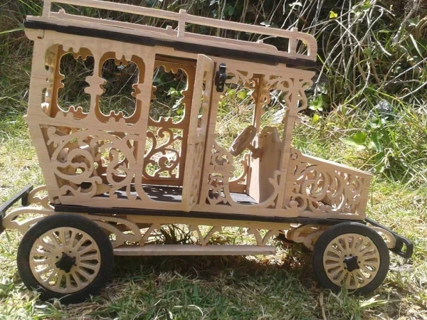 Викторианский автомобиль